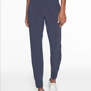 Athleta Lined Soho Jogger Pant in Navy - New!